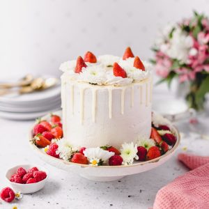 Eggless Vanilla Strawberry Cake