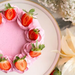 Mango Strawberry Cake