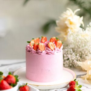 Mango Strawberry Cake