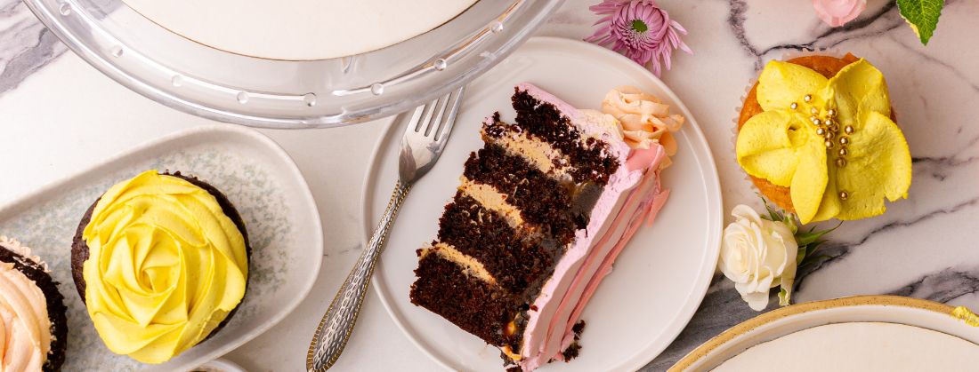 Mocha Rose · Chocolate Oreo Cake